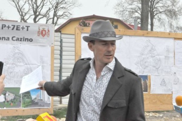 Se rezolvă problema locurilor de parcare din Mamaia: au fost inaugurate lucrările la multietajata din zona Cazino